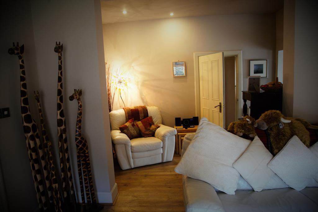 Вилла Airlie House Self Catering Стратайр Экстерьер фото